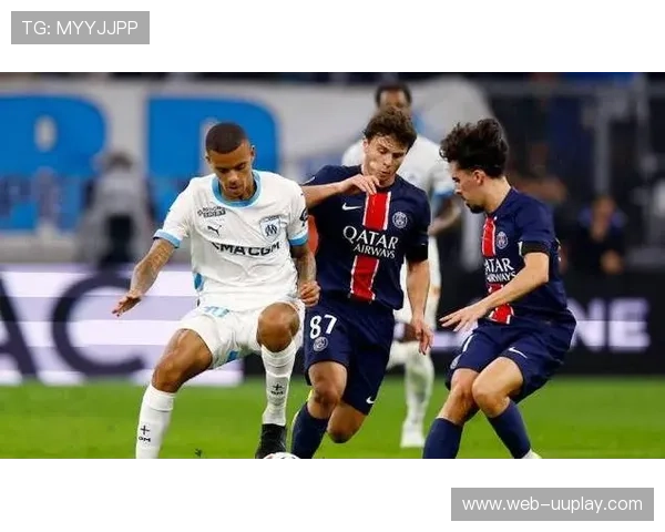 马赛2-0领先遭巴黎FC补时点球绝平,德泽尔比赛后怒斥球队 马赛2-0领先遭巴黎FC补时点球绝平,德泽尔比赛后怒斥球队